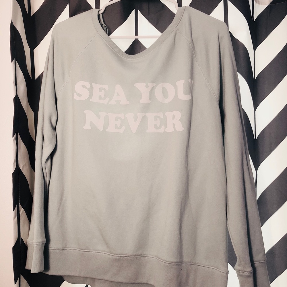 VS pink sweater